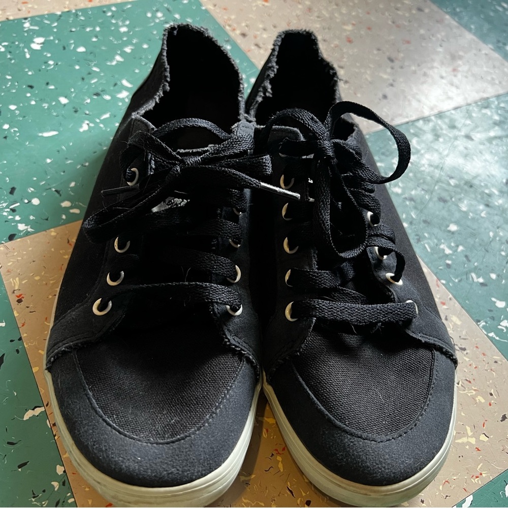 Macbeth Adams Shoes - Picture 4 of 8